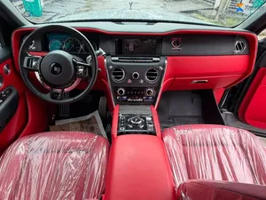 Rolls-Royce Ghost Base 2017 White