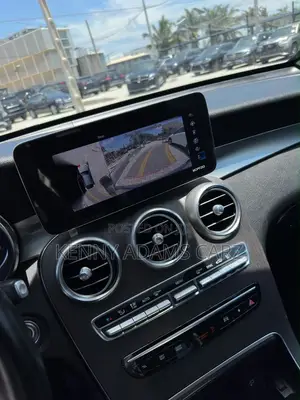 Mercedes-Benz GLC-Class 2020 Blue