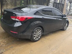 Hyundai Elantra Limited 4dr Sedan (1.8L 4cyl 6A) 2015 Black