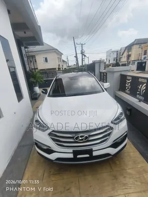 Hyundai Santa Fe 2017 White