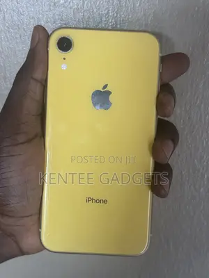 Apple iPhone XR 128 GB Yellow