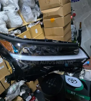 Complete Set of Head Lamp Lexus Gx550 2024/2025 Model
