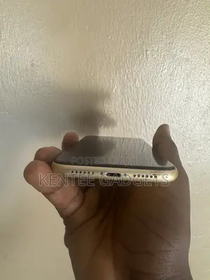 Apple iPhone XR 128 GB Yellow