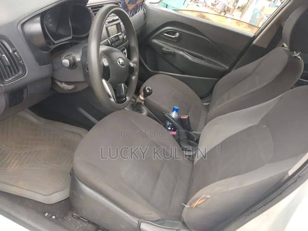 Kia Rio 2013