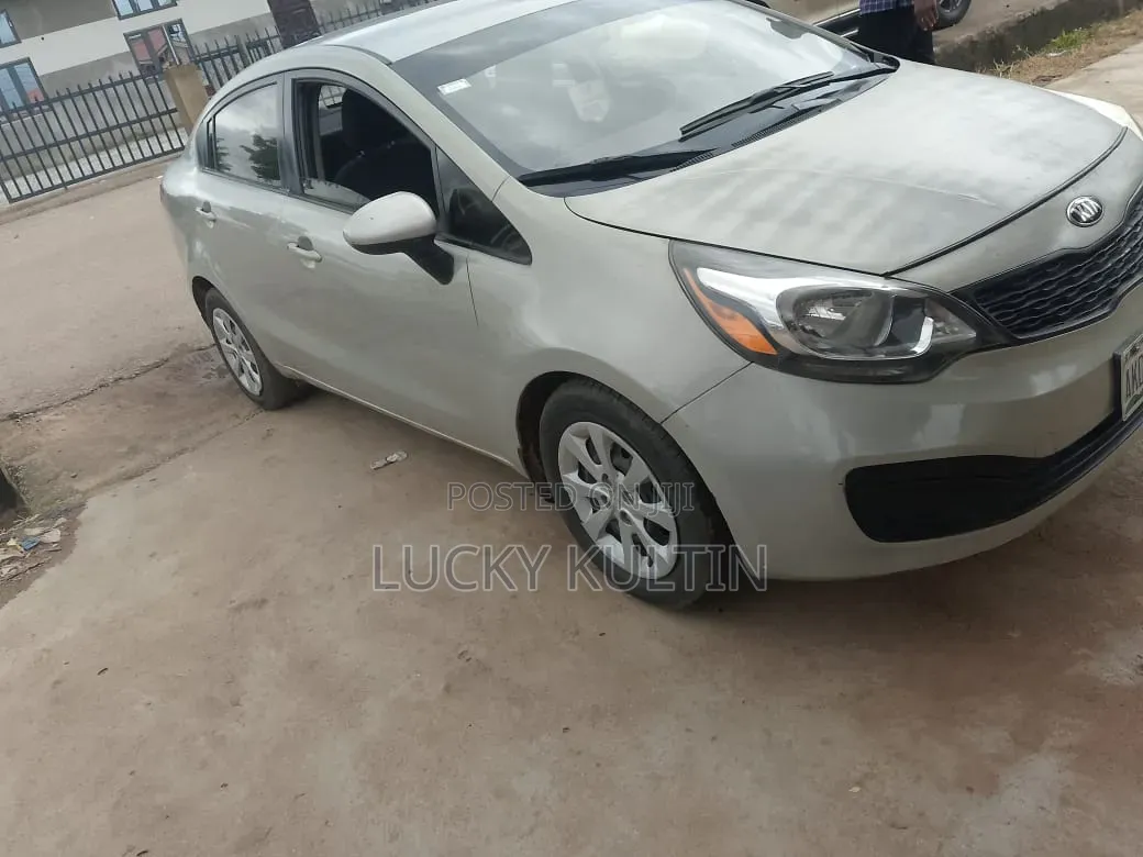Kia Rio 2013