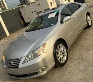 Lexus ES 350 2011 Silver