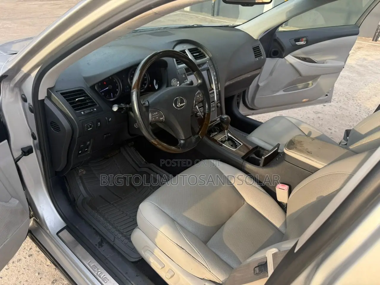 Lexus ES 350 2011 Silver
