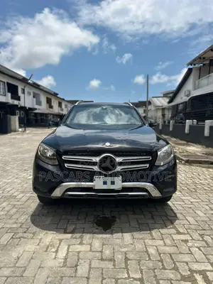 Mercedes-Benz GLC-Class 2016 Black