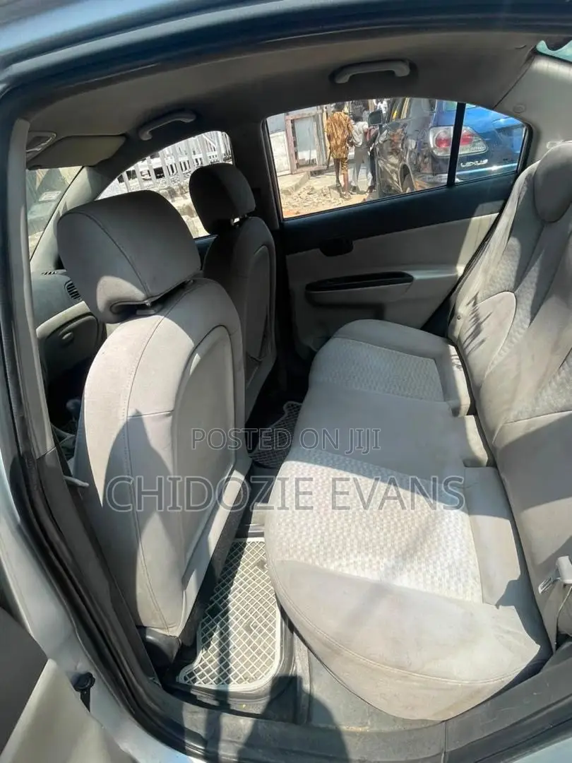 Hyundai Santa Fe 2.7 V6 2009 Silver