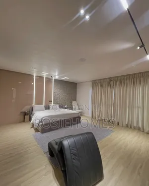 Furnished 4bdrm Duplex in Chevron for rent