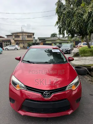 Toyota Corolla 2014 Red