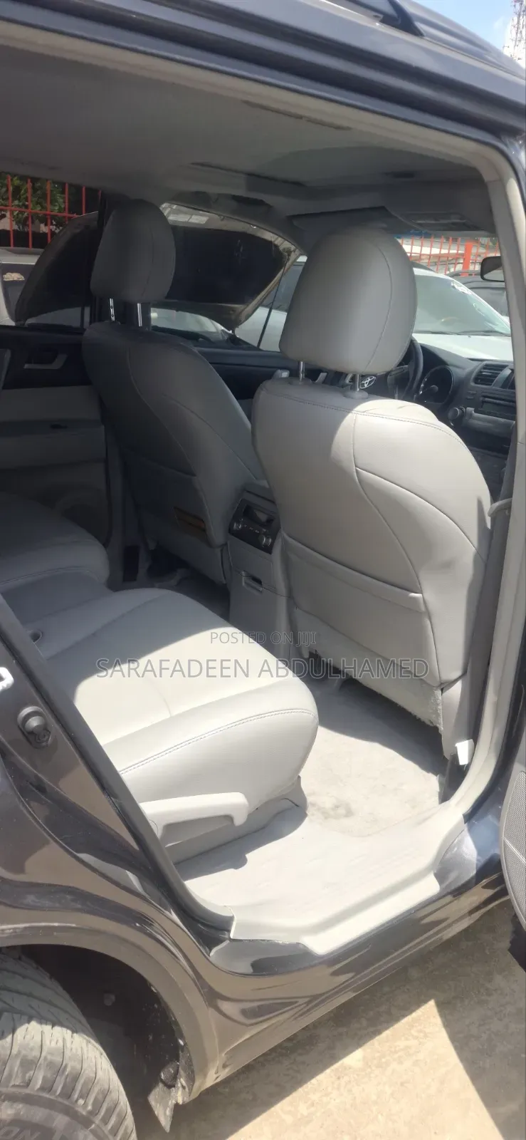 Toyota Highlander Base 2010 Silver