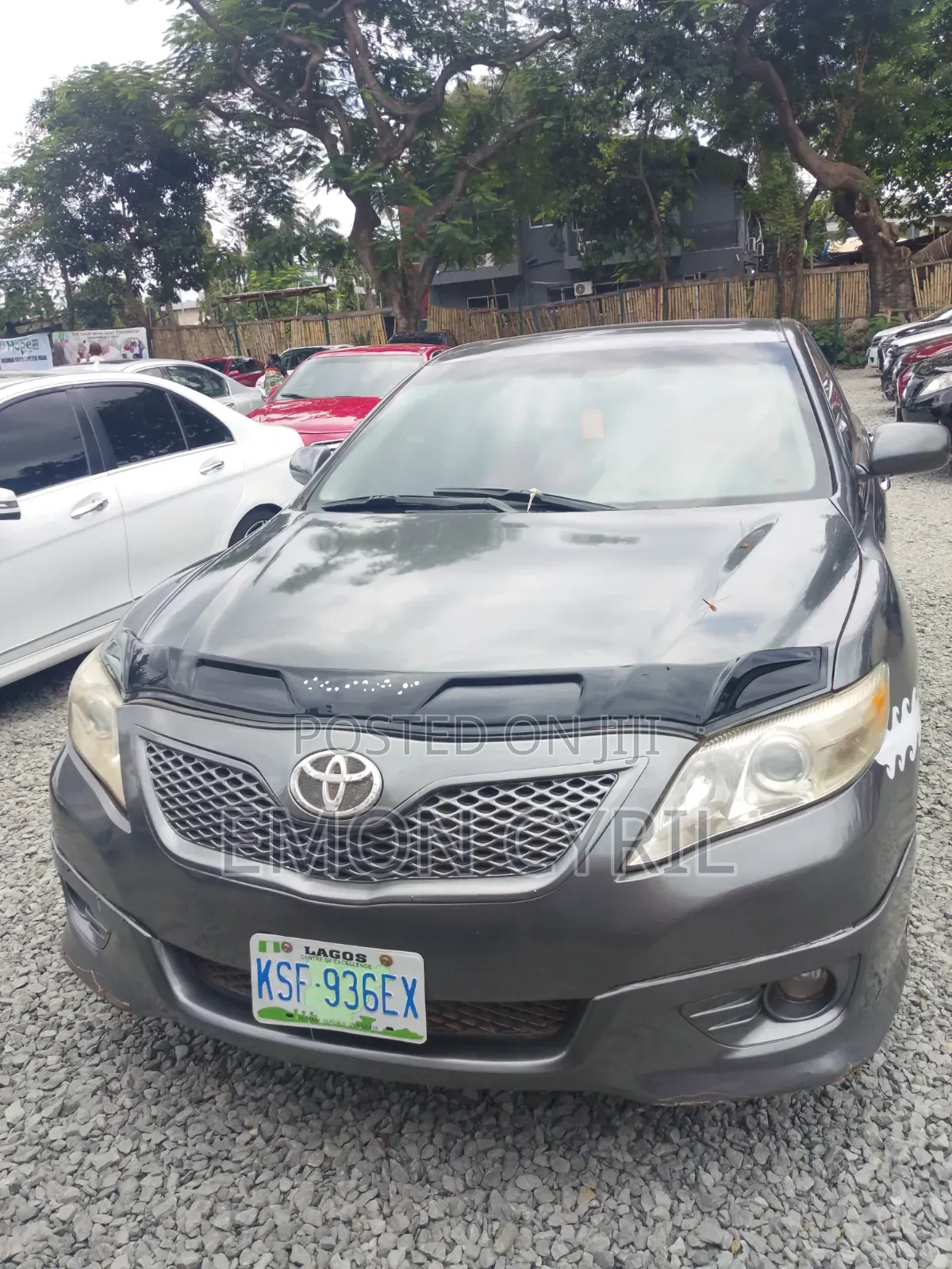 Toyota Camry 2011 Gray