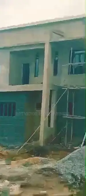5bdrm Duplex in Life Camp for sale