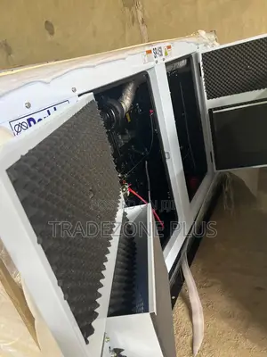 Perkins 150kVA Soundproof Generator for Commercial Applications