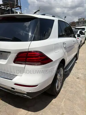 Mercedes-Benz GLE-Class GLE 350 2017 White