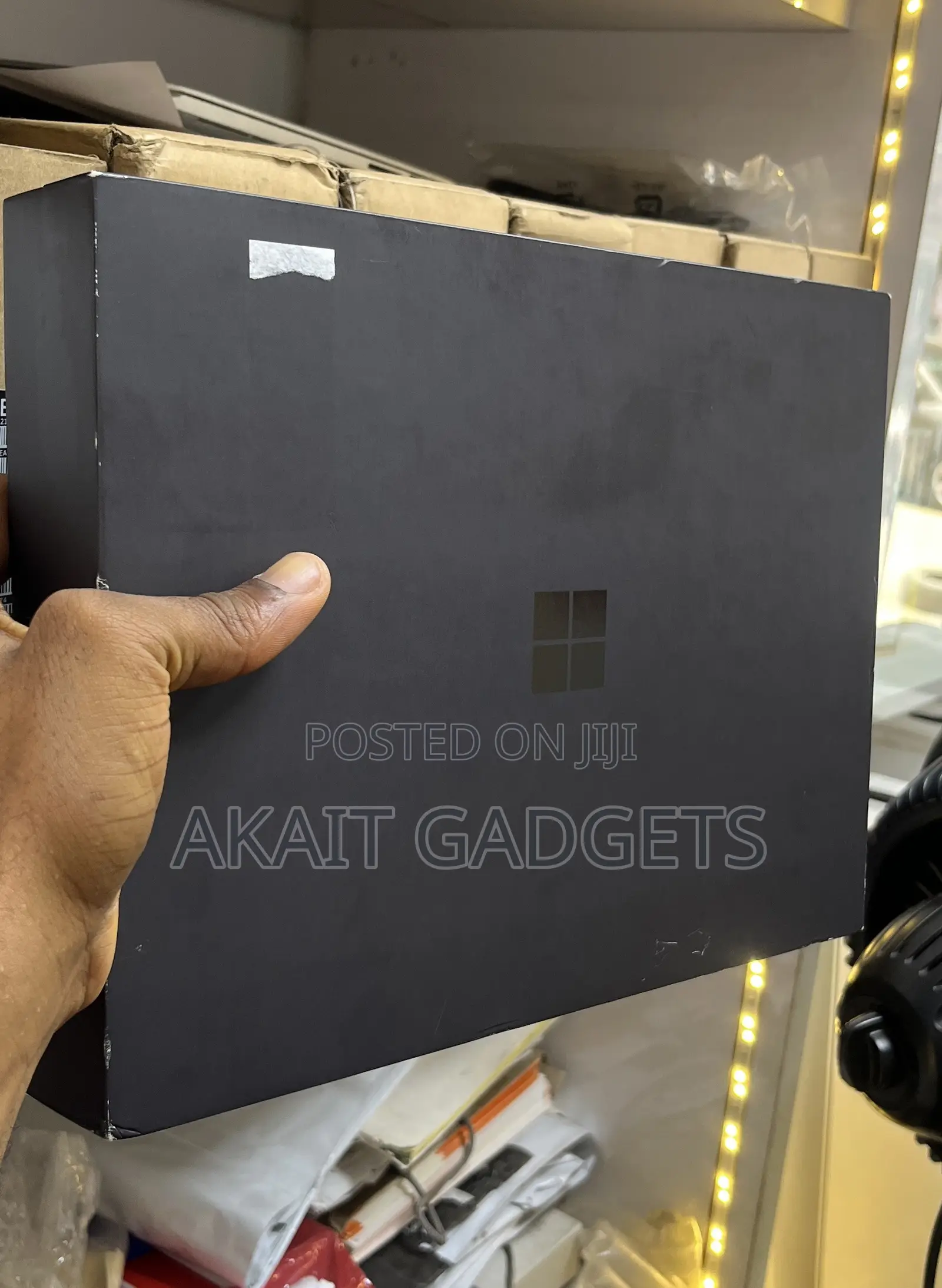 New Microsoft Surface Pro 512 GB Black