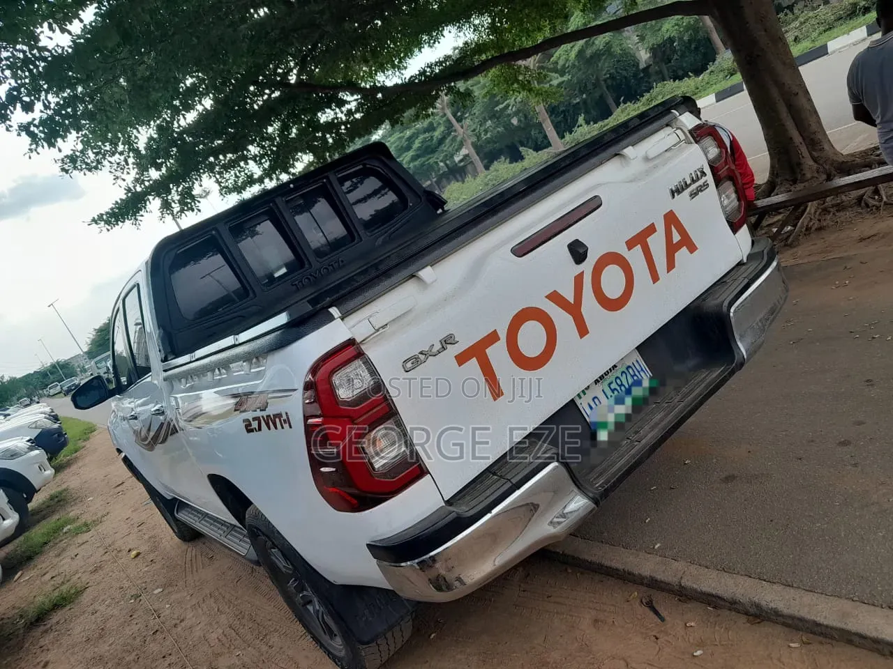 Toyota Hilux 2017 White