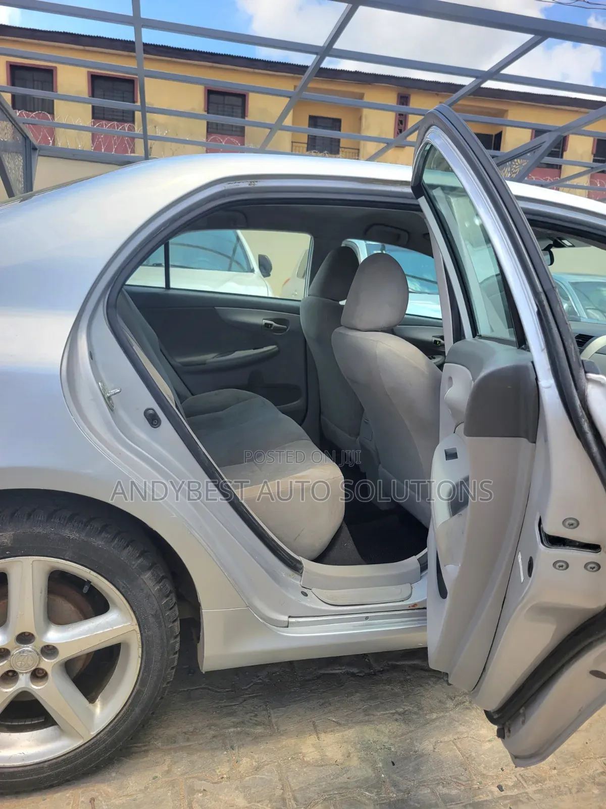 Toyota Corolla 2009 Silver