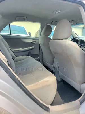 Toyota Corolla 2009 Silver