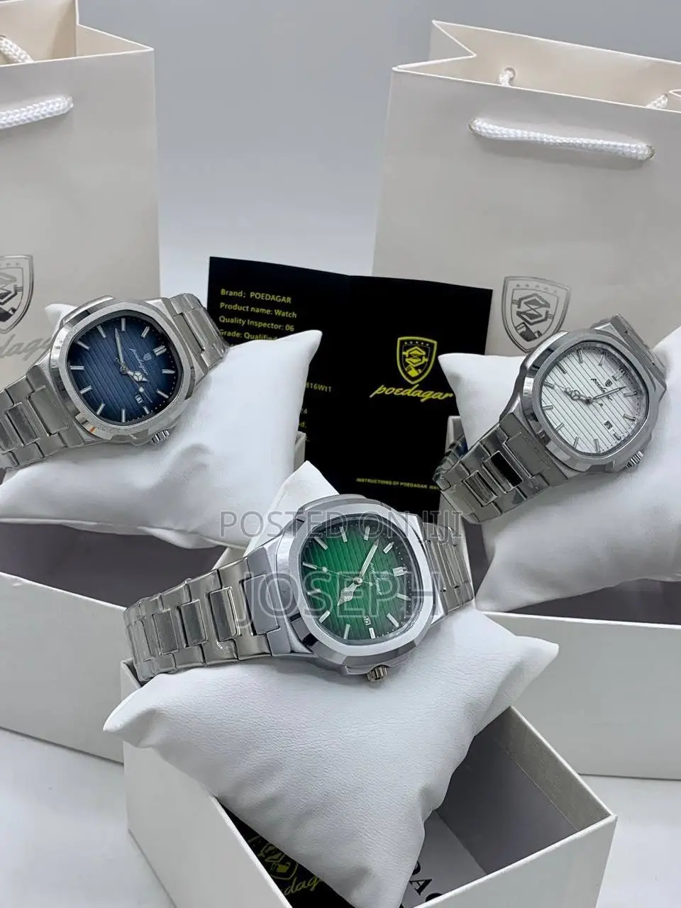 Poedagar Watch