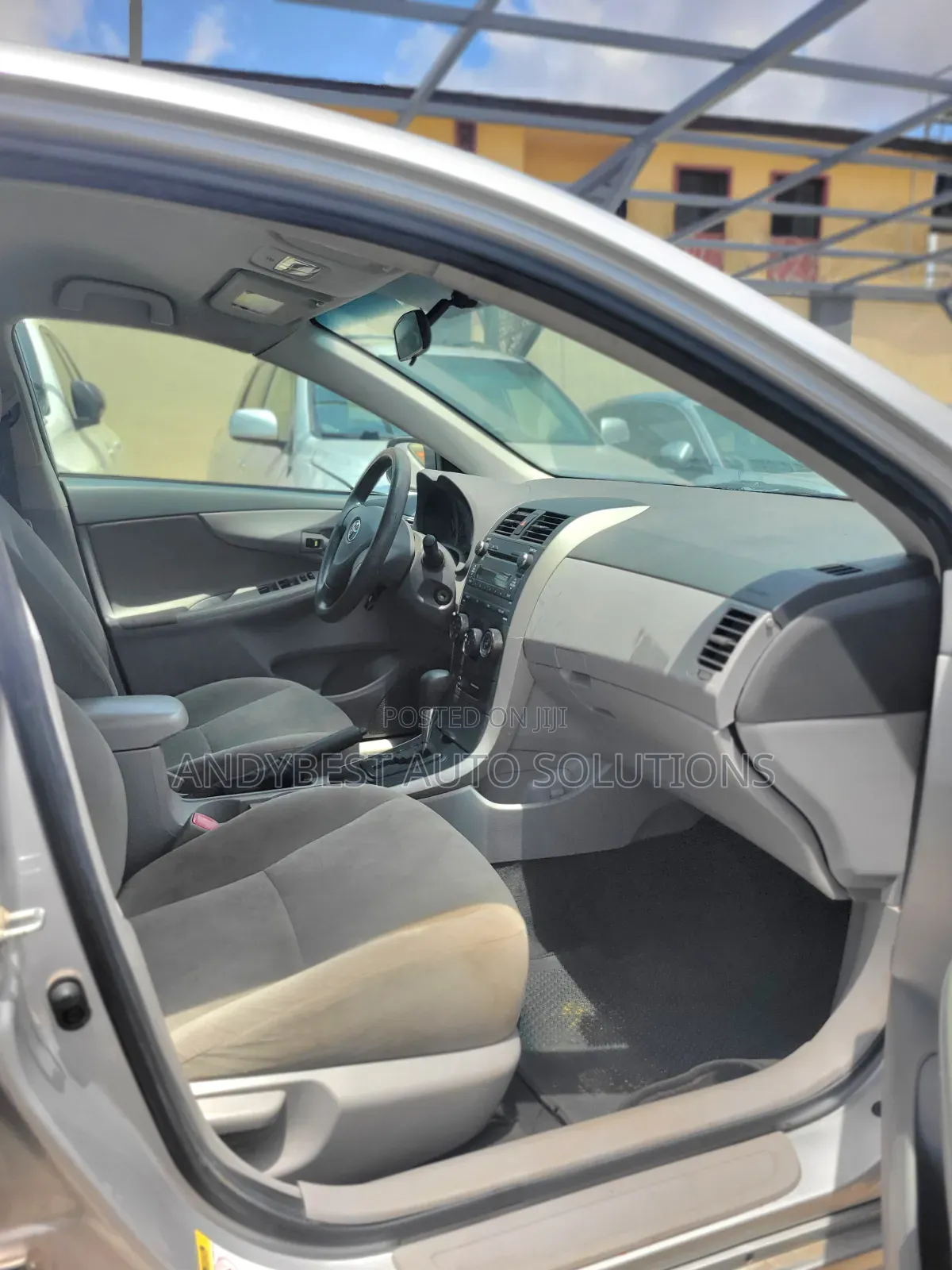 Toyota Corolla 2009 Silver