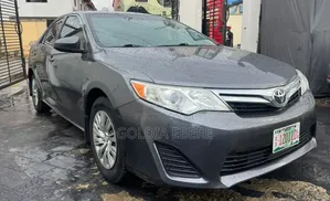 Toyota Camry 2014 Gray