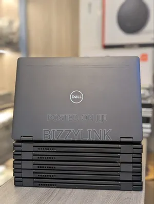 Laptop Dell Latitude 5300 2-in-1 8GB Intel Core i7 SSD 256GB