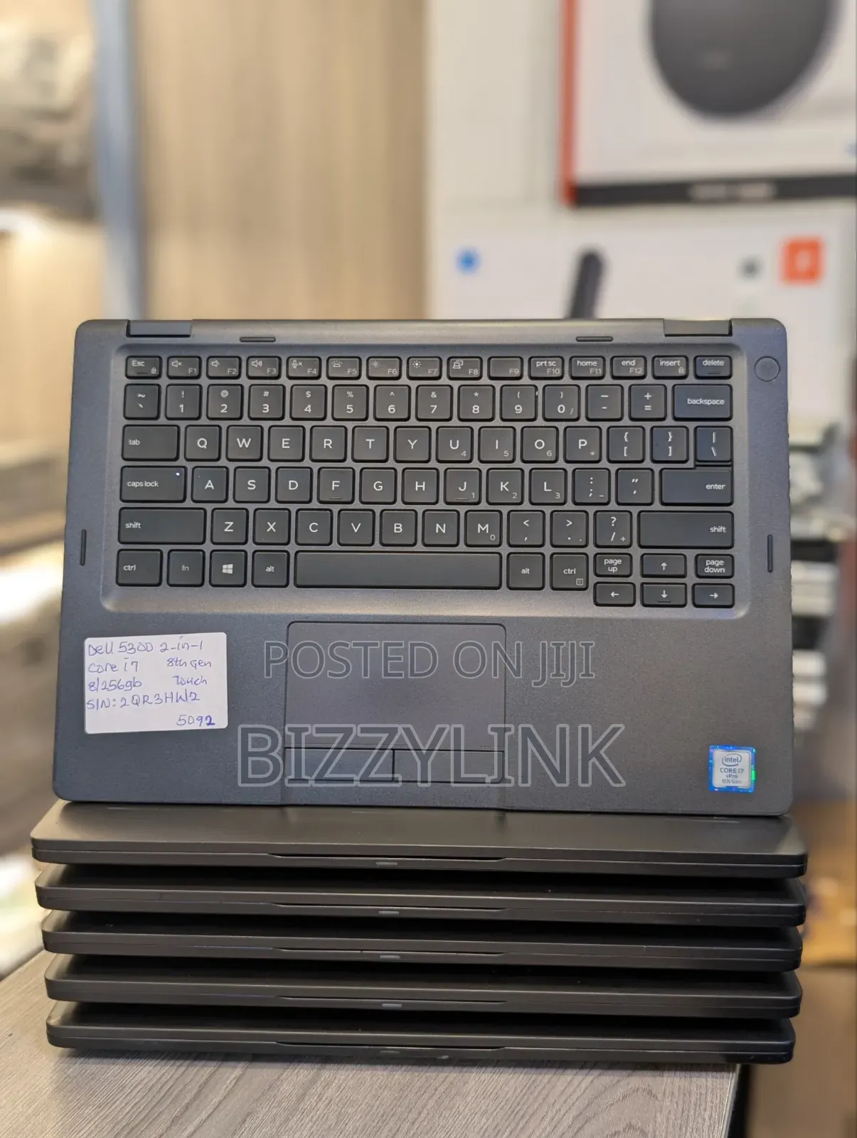 Laptop Dell Latitude 5300 2-in-1 8GB Intel Core i7 SSD 256GB