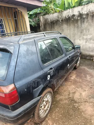Volkswagen Golf 1999 Blue