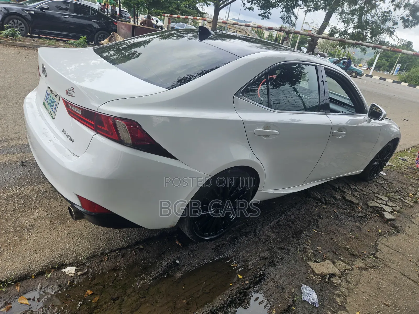 Lexus IS 2014 White