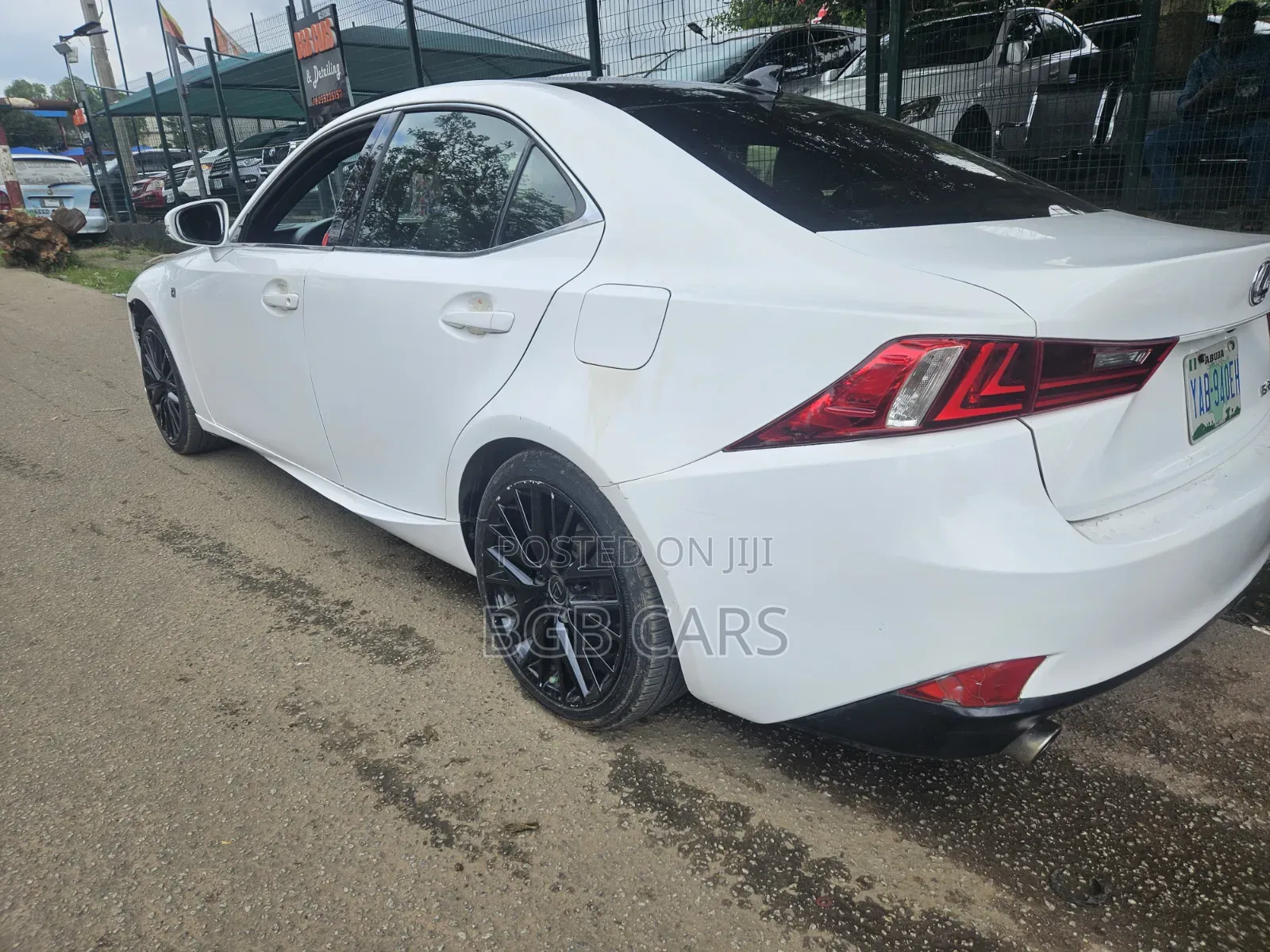 Lexus IS 2014 White