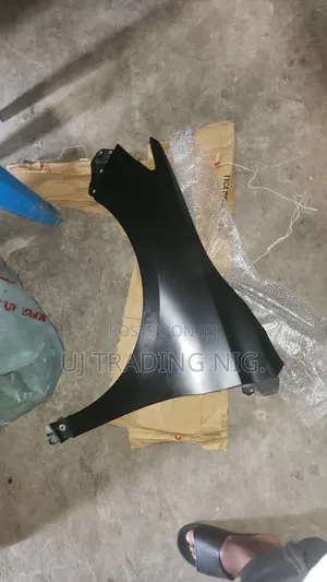 Fender Camry 015-017 Left
