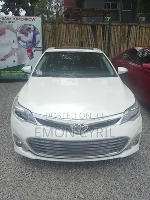 Toyota Avalon 2015 White