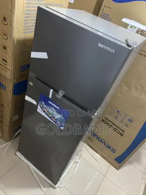 SKyrun BCD-200K 200L Sleek Upright Refrigerator