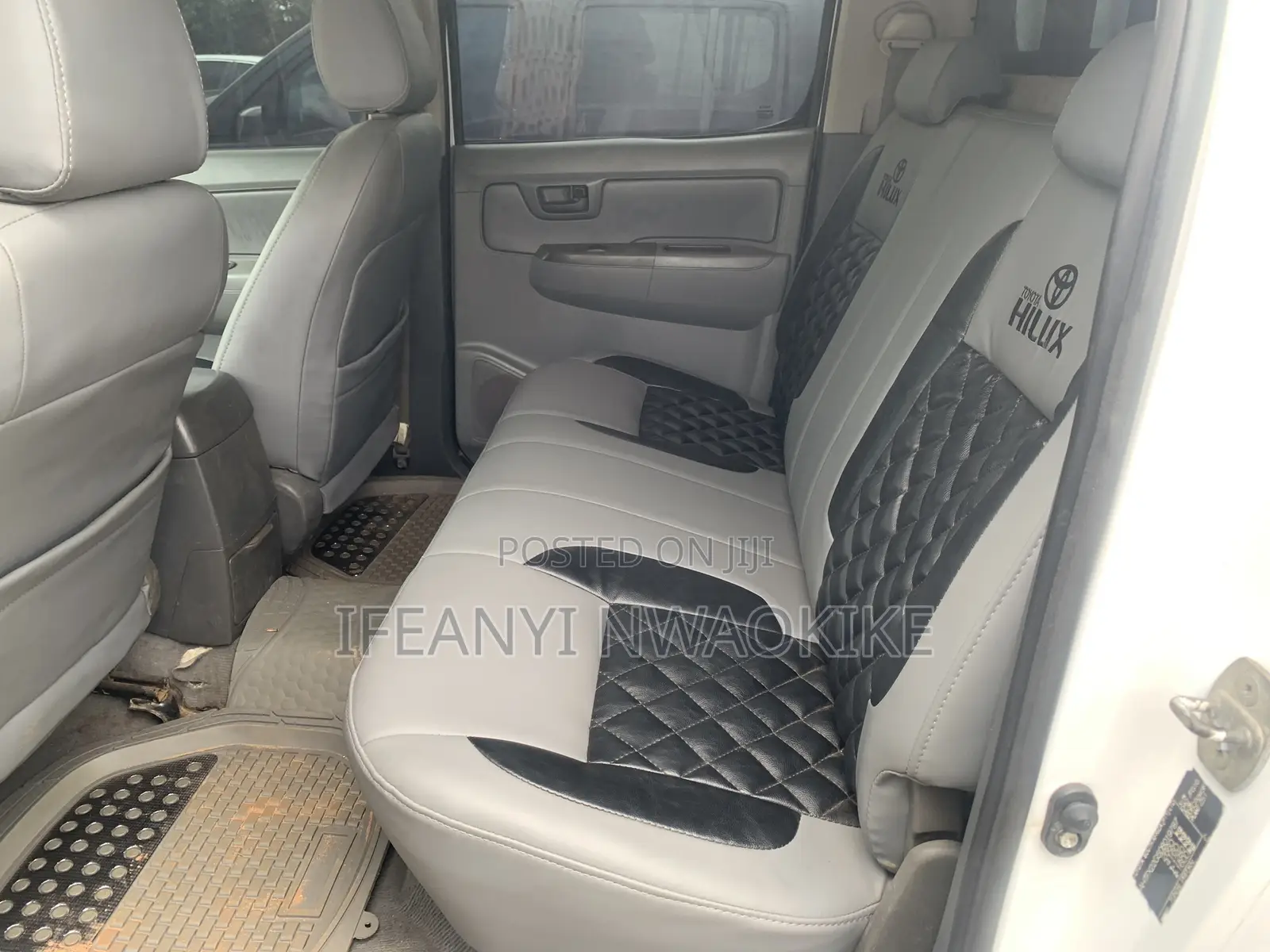 Toyota Hilux 2014 White