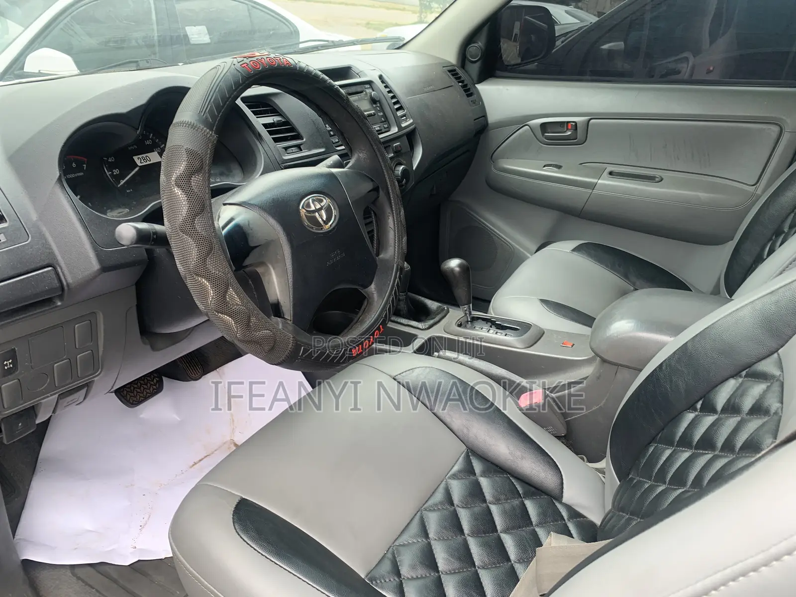 Toyota Hilux 2014 White