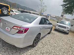 Toyota Camry LE 4dr Sedan (2.5L 4cyl 6A) 2013 Silver