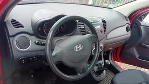 Hyundai I10 2011 Red