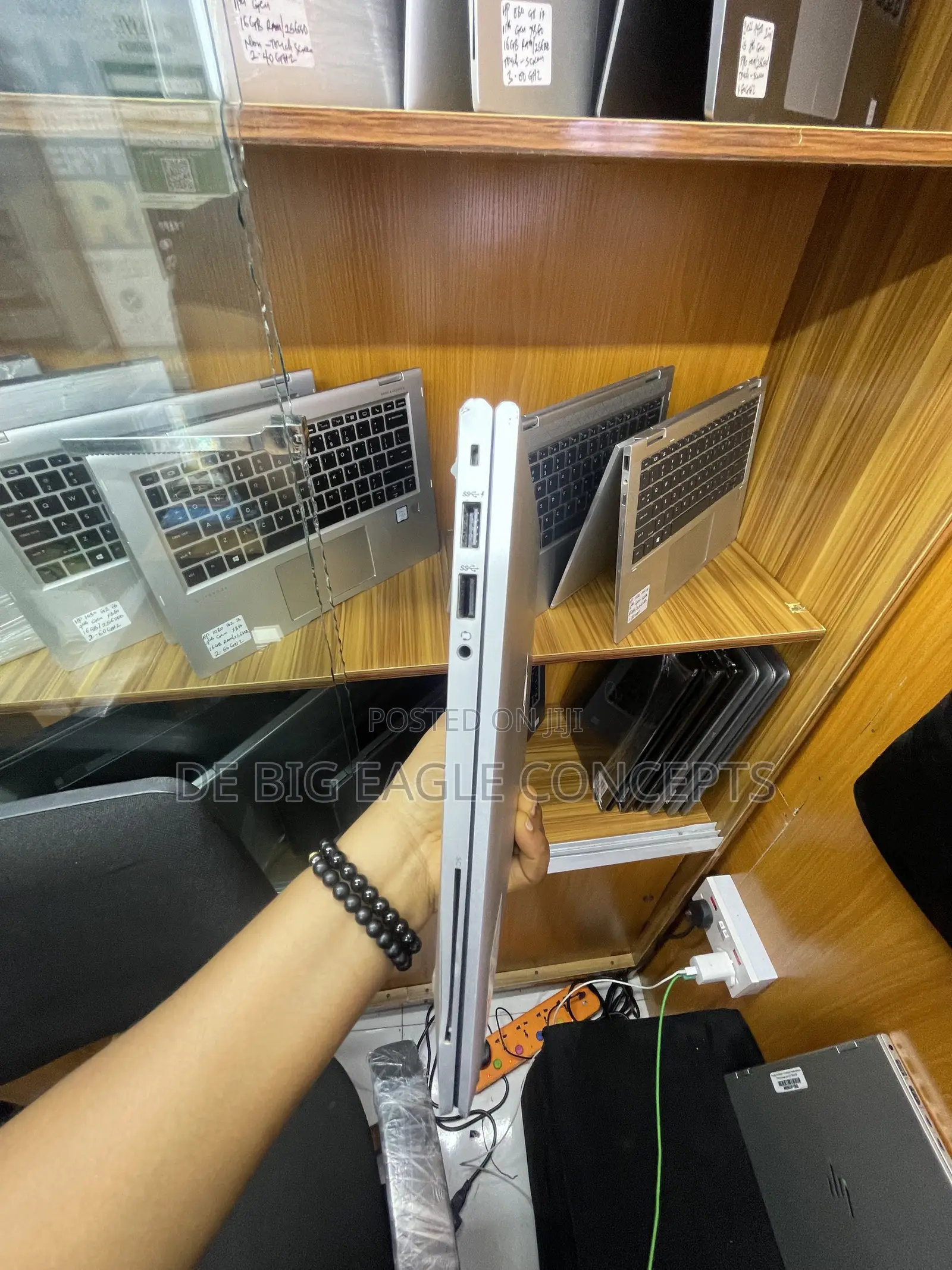 Laptop HP EliteBook 840 G7 8GB Intel Core i5 SSD 256GB