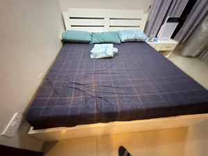 Double Bed With Mattress