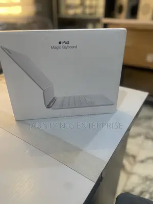 Apple Magic Keyboard for 11" iPad Air M4 (White)