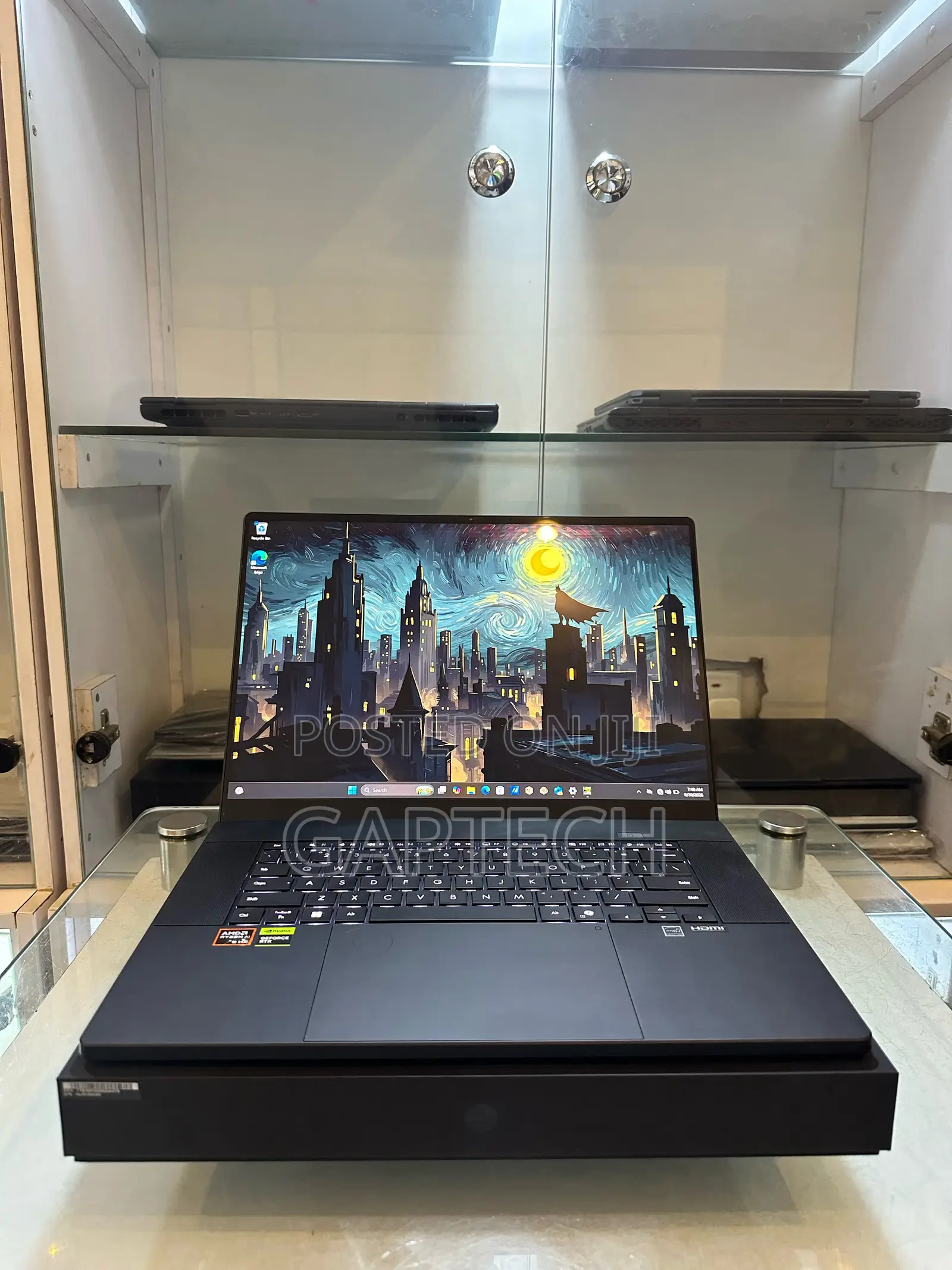 Laptop Asus ProArt P16 32GB AMD SSD 2T