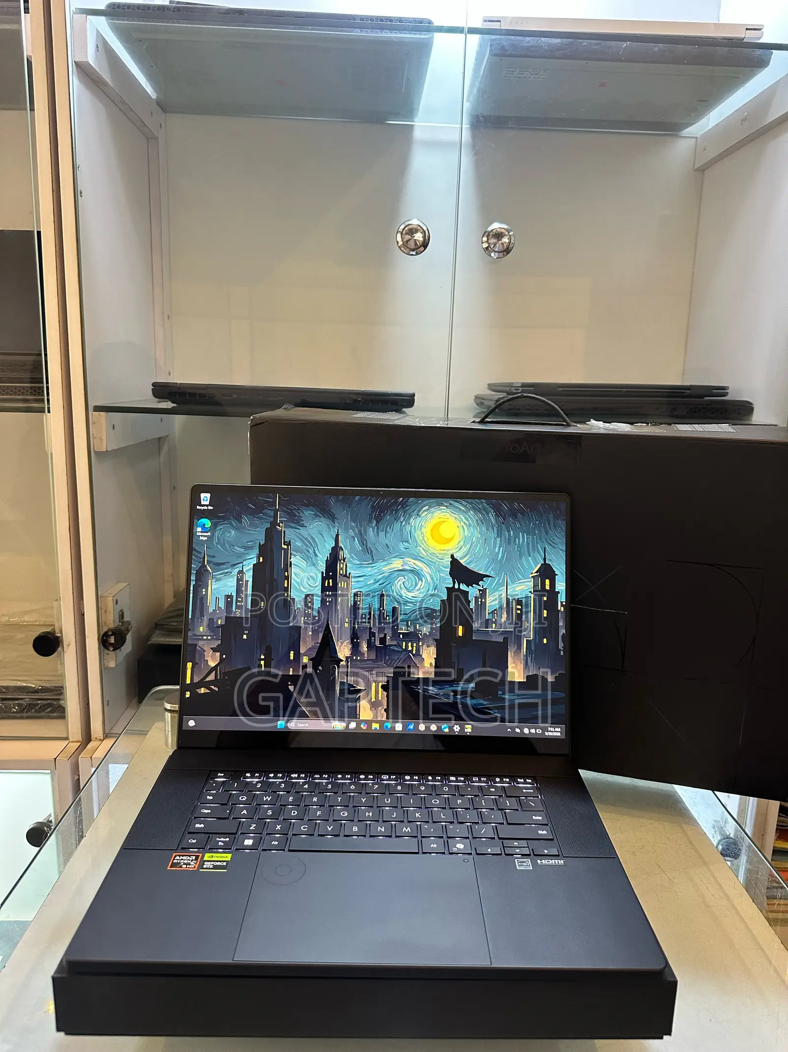 Laptop Asus ProArt P16 32GB AMD SSD 2T