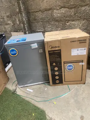 Midea MDRC265FZG43D Inverter Chest Deep Freezer 142L
