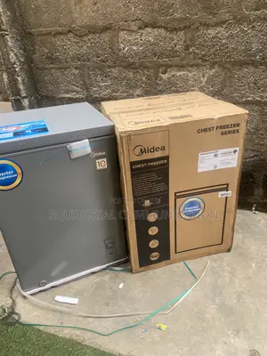 Midea MDRC265FZG43D Inverter Chest Deep Freezer 142L