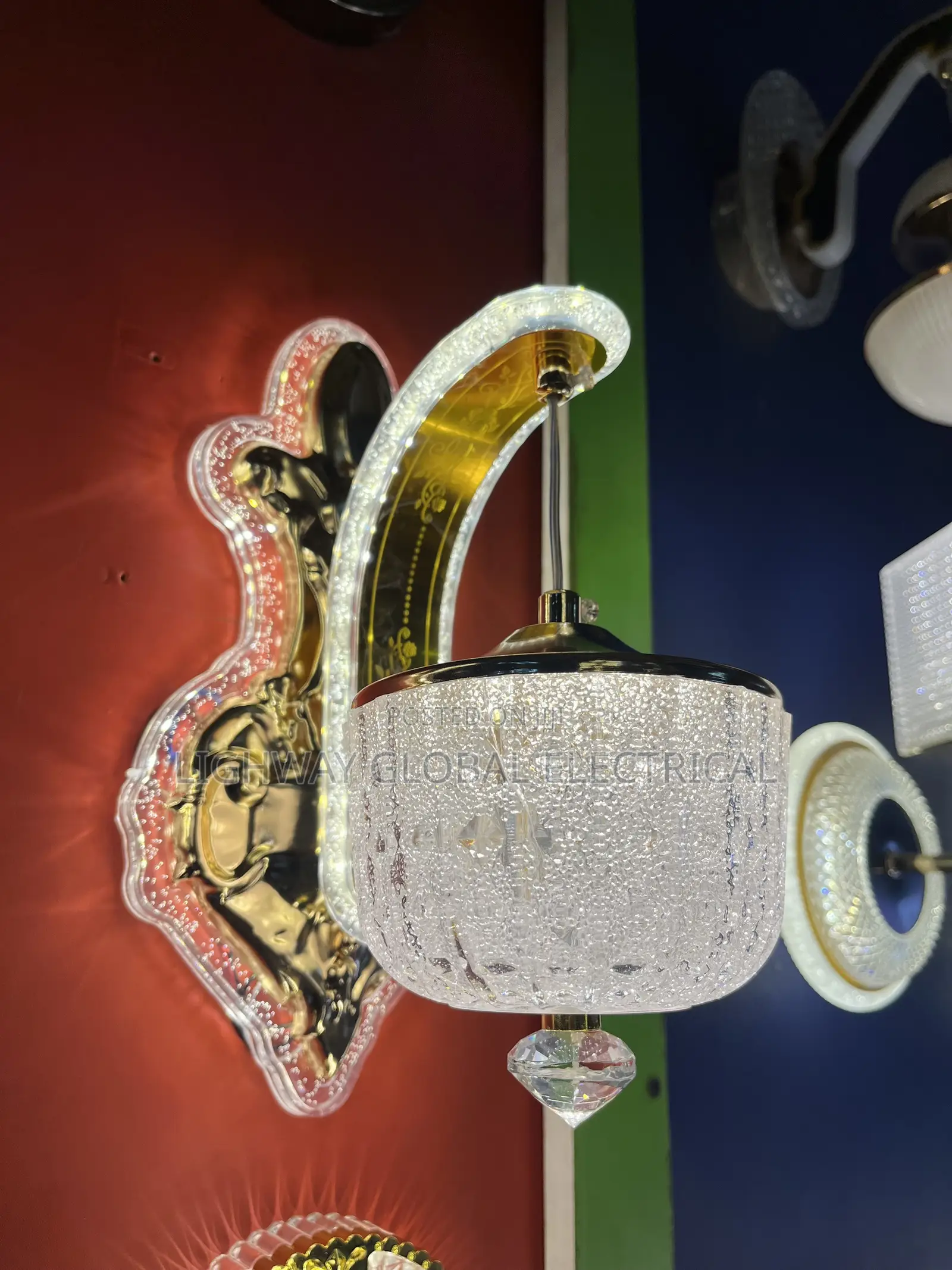 High End Quality Wall Bracket Light