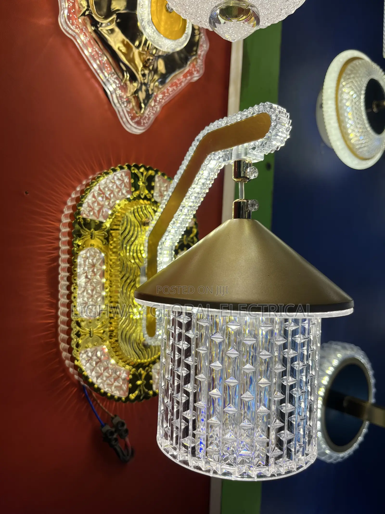 High End Quality Wall Bracket Light