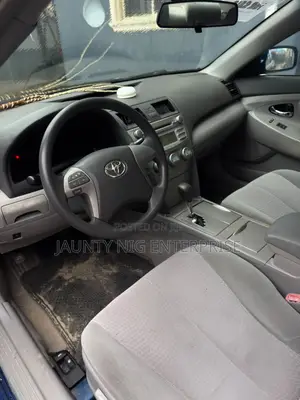 Toyota Camry 2010 Blue