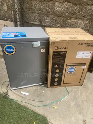 Midea MDRC265FZG43D 142L Frozen Food Inverter Freezer
